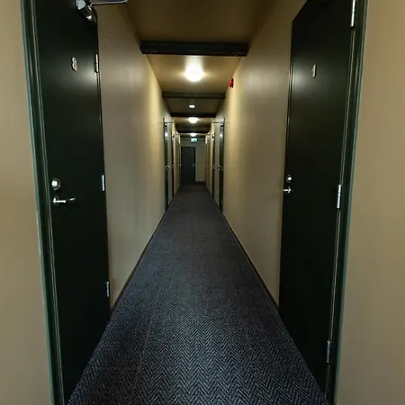 Hostel Aiakeskuse *